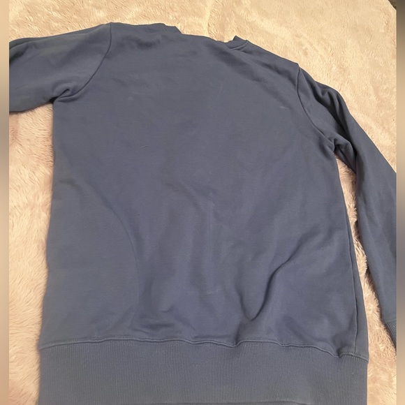 Hello kitty crewneck ๐ - Picture 6 of 6